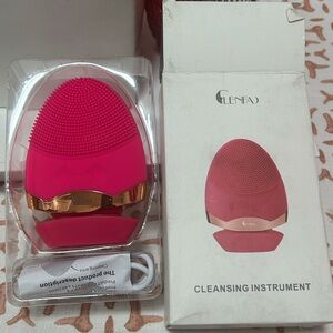 CLENFAC Facial Cleansing Brush